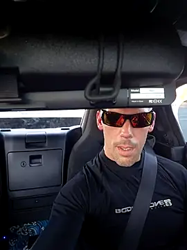 John19893 – Live XXX-chat