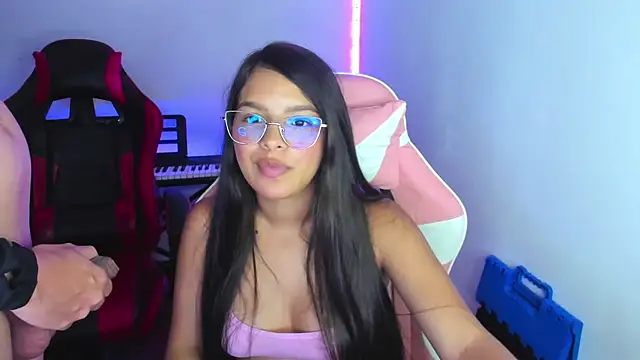 Онлайн чат XXX jessi_and_boy