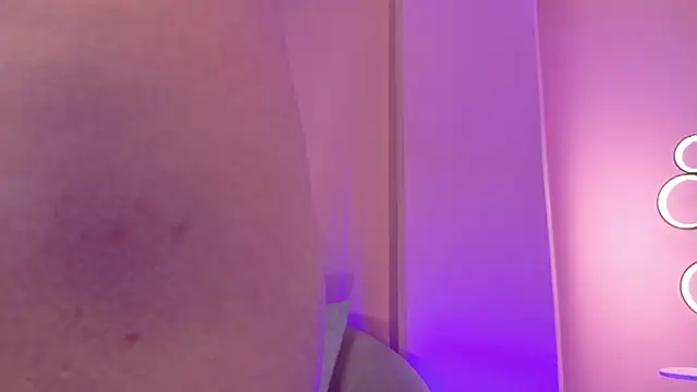 دردشة ViolettCastel الجنسية المباشرة