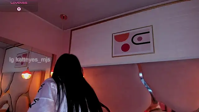 katteyes_mjs Chat XXX live