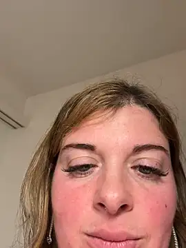 Lombada Adlı Modelin Canlı XXX Sohbeti