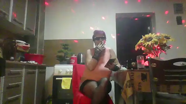 Chatroom XXX en direct de Ely_Elenita