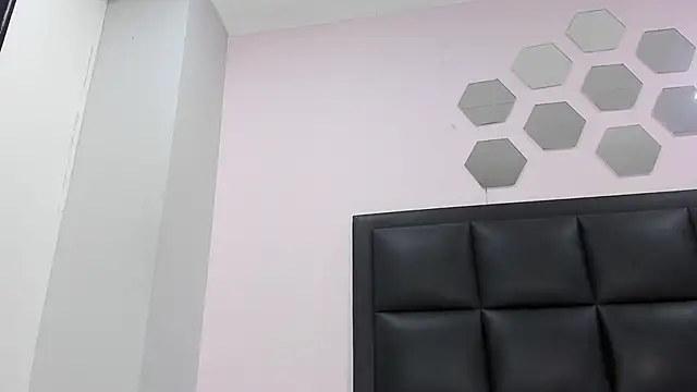 2_fire élő XXX-chatje