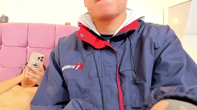 AnnieAndLeandroのライブXXXチャット