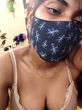 Indian-Glory Adlı Modelin Canlı XXX Sohbeti