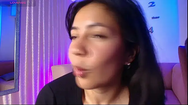 Chat XXX ao vivo de KamyGlam