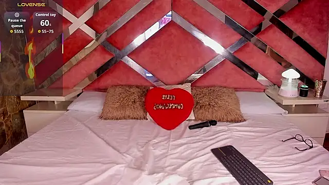 Lily_Queen30 live XXX chat