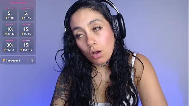 Millie_bobby: вебкам-шоу