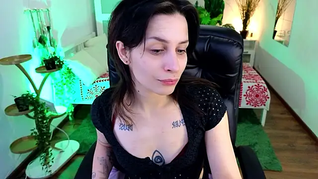 Marsy_xx Adlı Modelin Canlı XXX Sohbeti