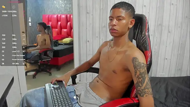 Онлайн чат XXX _erick_j