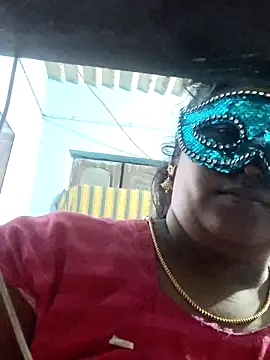 Chat +18 de divyasree1431 ao vivo