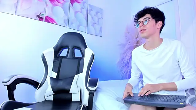 ian_and_austin – Live XXX-chat