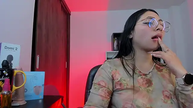 XXX chat uživo modela Alissia_viera