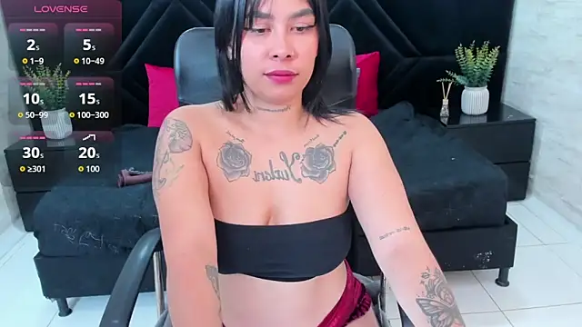 Dantzel_: онлайн-секс-чат