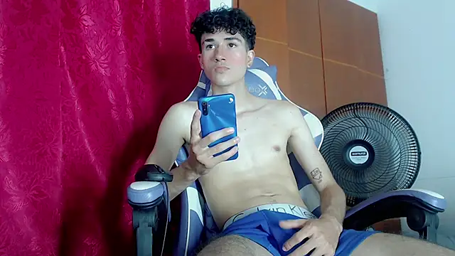 Johnny_cagee_ Webcam Show