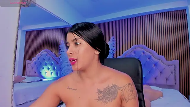 SelenaStonne Live XXX-chat