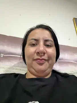 Abril_Luv: онлайн-секс-чат