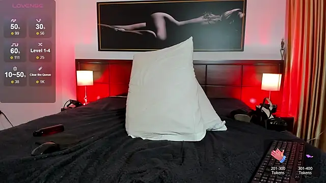 Онлайн чат XXX MiaMarin_hot