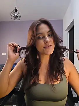 Chat XXX en directo de MiaRides19