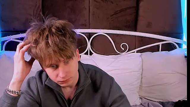 ScottPierce Live XXX-chat