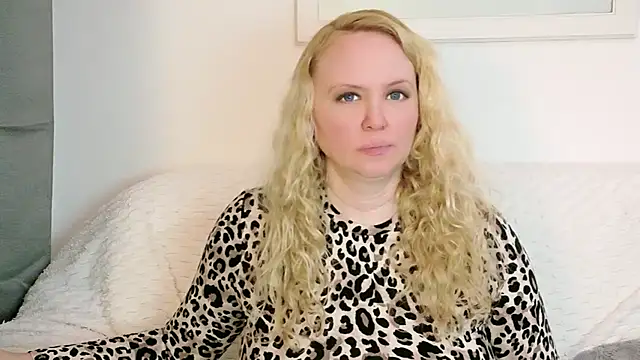 Chat XXX en directo de Sarah4you