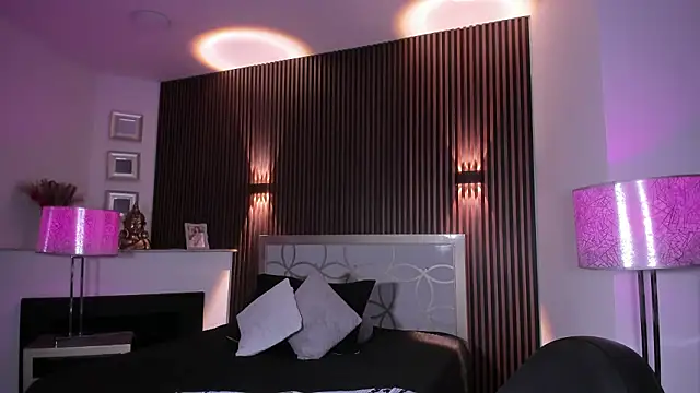 NattashaHotson Chat XXX live