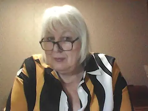 Alexia64231 live XXX chat