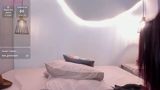 Онлайн чат XXX Julieth_brown_