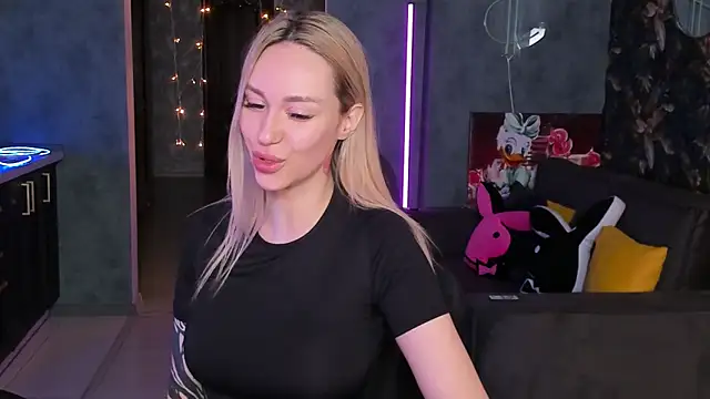 Chatroom XXX en direct de Blckmirrorr