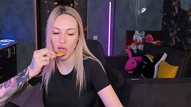 Živý XXX chat Blckmirrorr