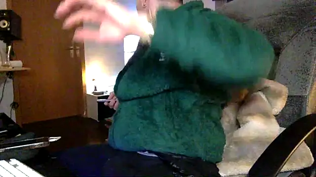 tomz0819 Webcam Show