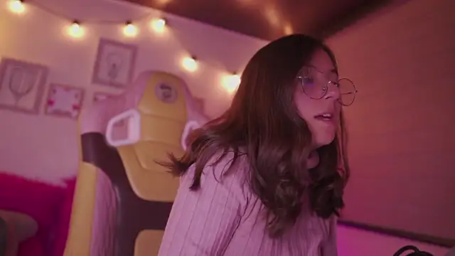 milly_kenner 现场XXX聊天