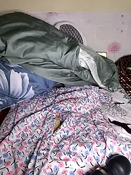 Zu_naa Chat XXX live