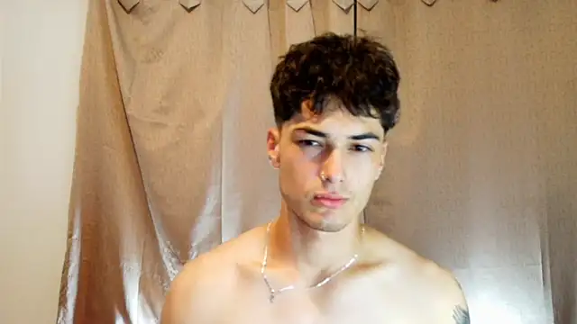 Chat XXX ao vivo de jimmy_class