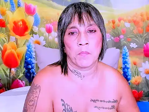 indianroxy Chat XXX live