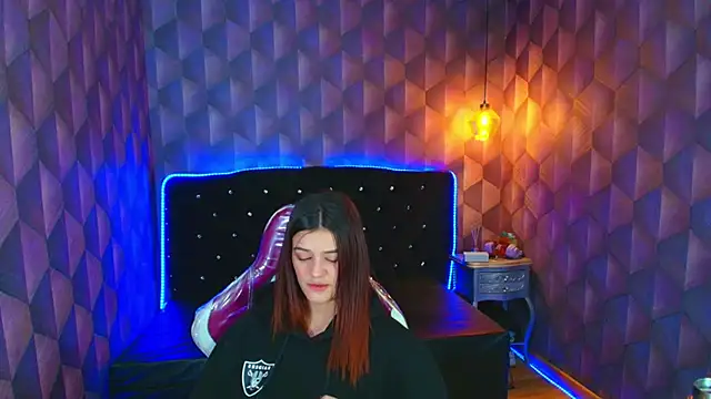 Chat XXX en directo de LiaHarryis