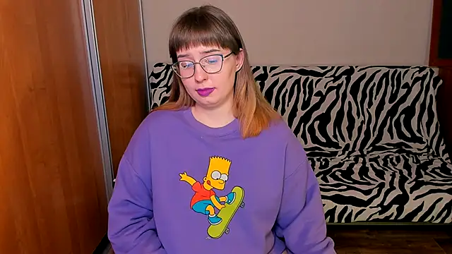 just_fucked777 Adlı Modelin Canlı XXX Sohbeti