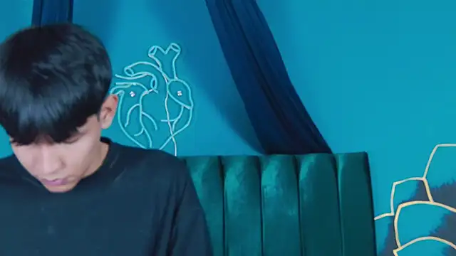 Liam_Sinclair Chat XXX in diretta