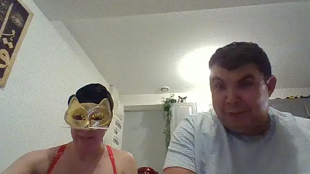 Show modela Plaisireternel na web-kameri