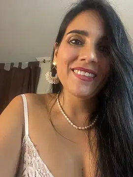 Miaswwe Adlı Modelin Canlı XXX Sohbeti