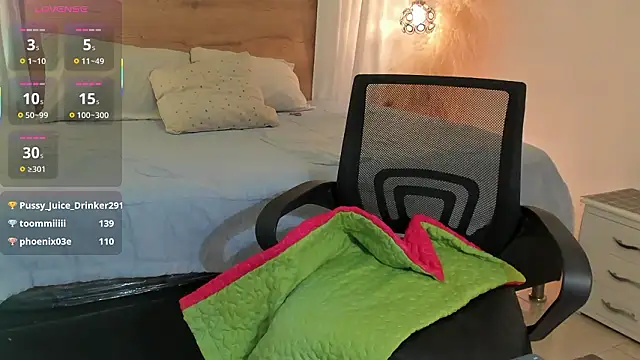 halaaa_1: απευθείας συνομιλία ΧΧΧ