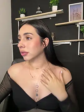 isabella_jade élő XXX-chatje