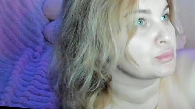 CoraSwon Chat XXX live