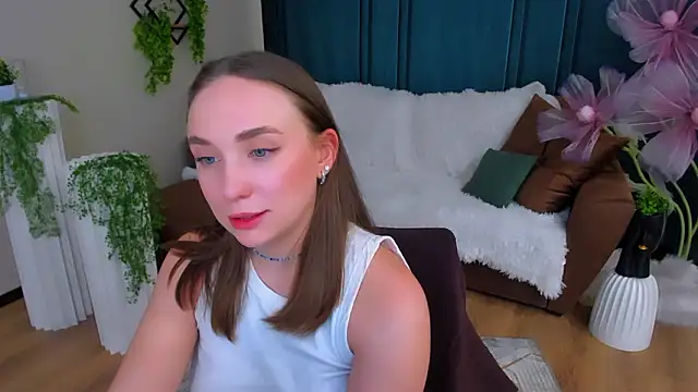 Chatroom XXX en direct de TrueReincarnation