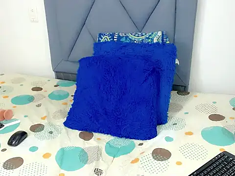 serena_arias Adlı Modelin Canlı XXX Sohbeti