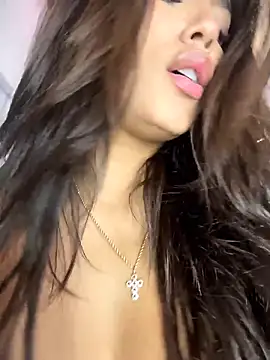 دردشة OneInAMillionXXX الجنسية المباشرة