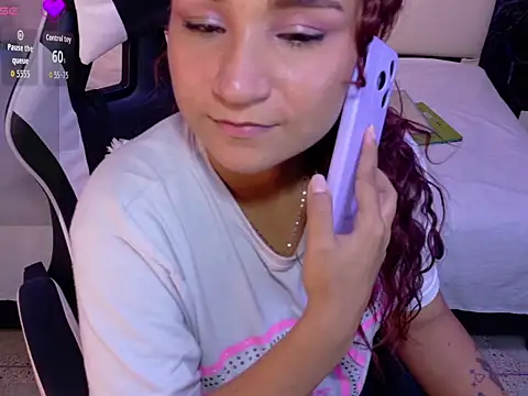 Онлайн чат XXX salome_rojas_