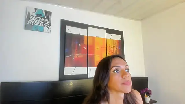 MeganRhyder's Live XXX Chat