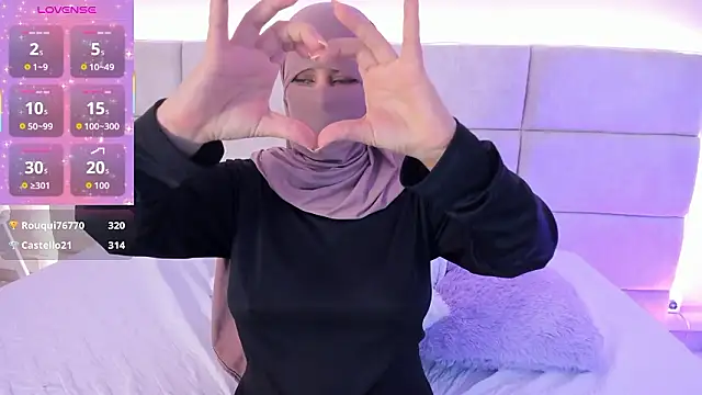 _Nadiaa: онлайн-секс-чат