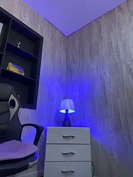 Chatroom XXX en direct de ROUSE_SINCLAIR